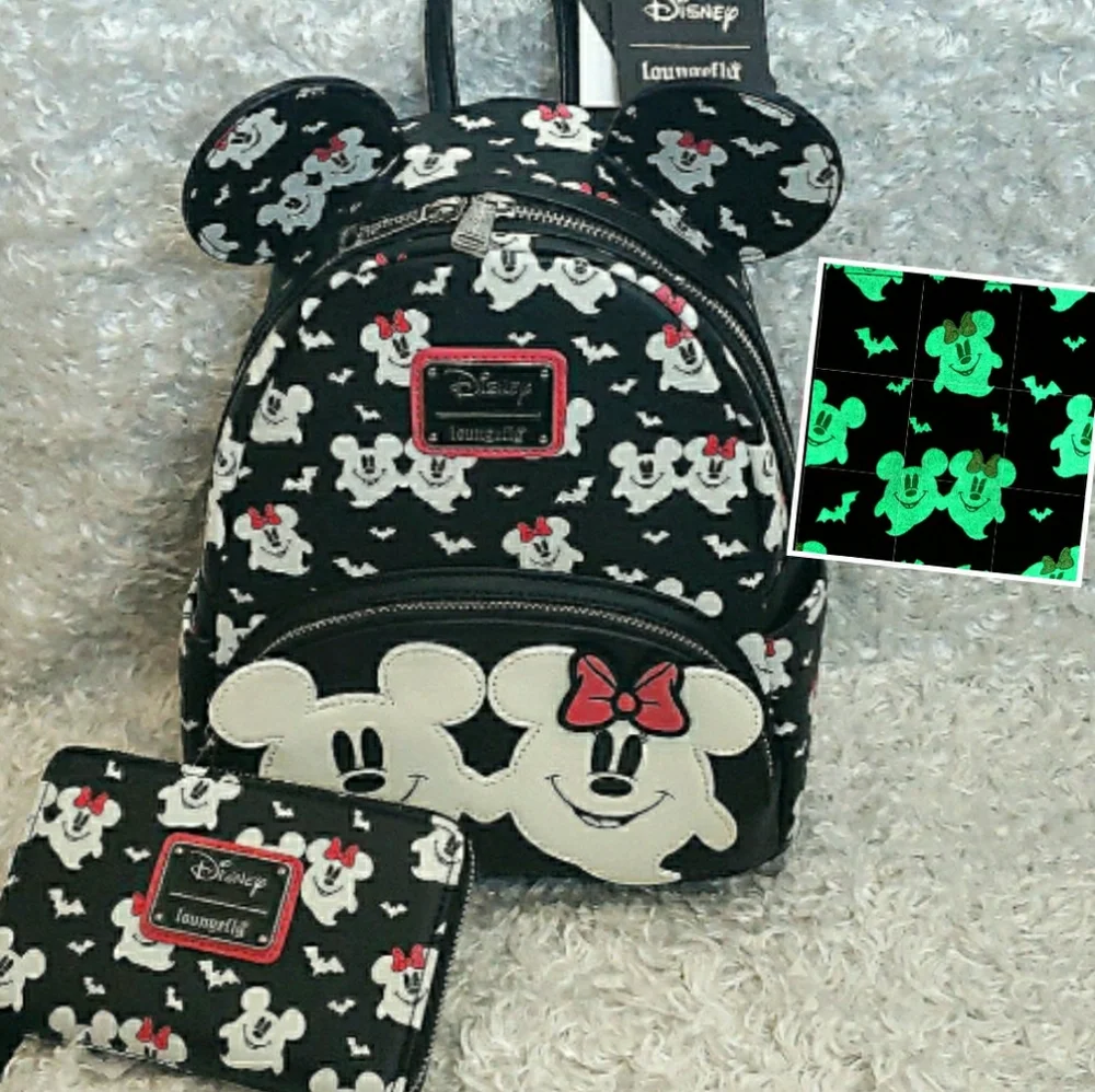 Loungefly Glow in the Dark Mickey and Minnie Ghost Halloween set